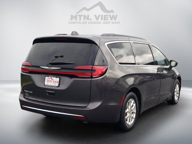 2022 Chrysler Pacifica Touring-L