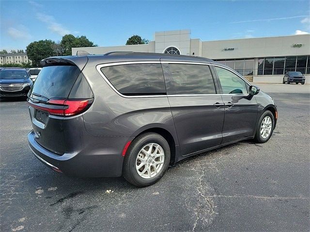 2022 Chrysler Pacifica Touring-L