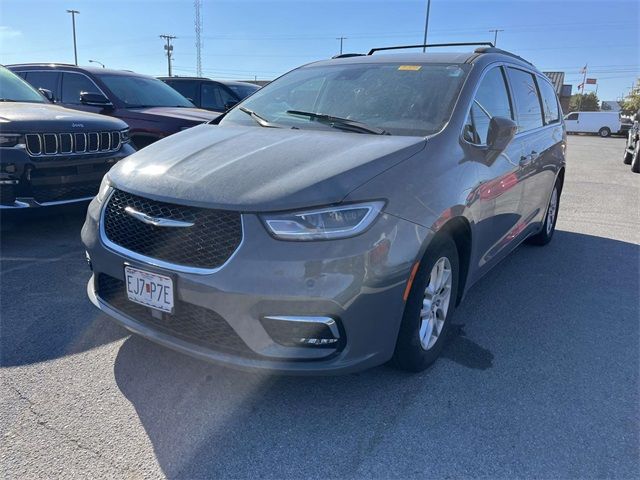 2022 Chrysler Pacifica Touring-L