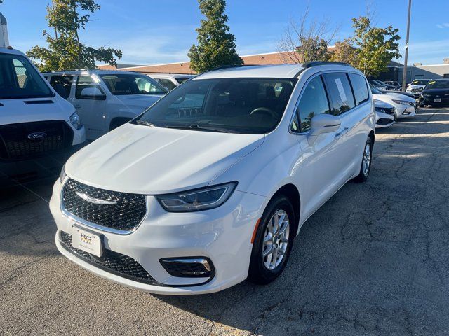 2022 Chrysler Pacifica Touring-L