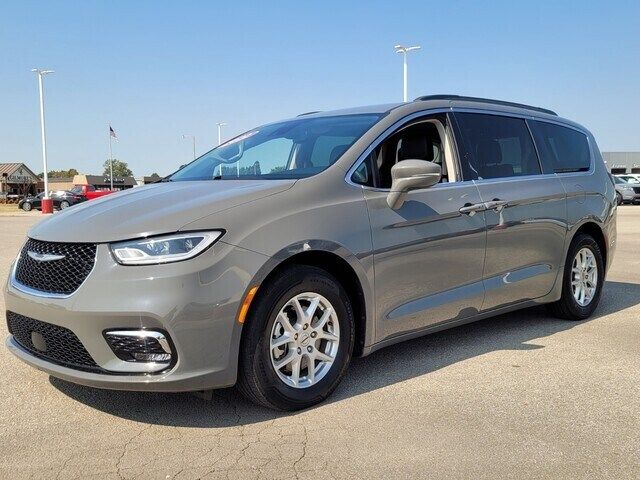 2022 Chrysler Pacifica Touring-L