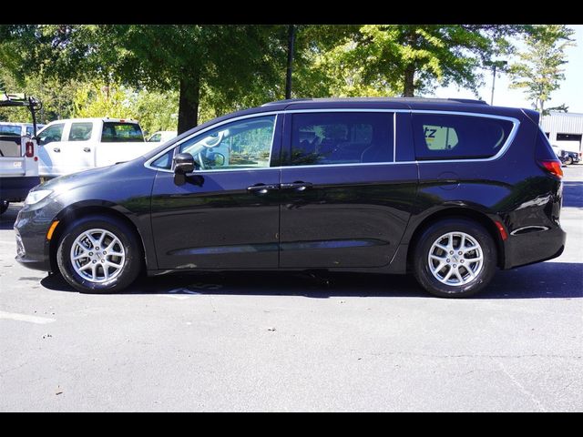 2022 Chrysler Pacifica Touring-L