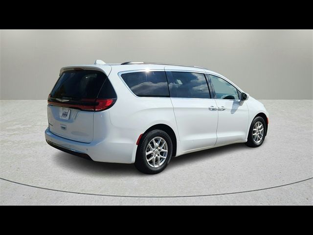 2022 Chrysler Pacifica Touring-L