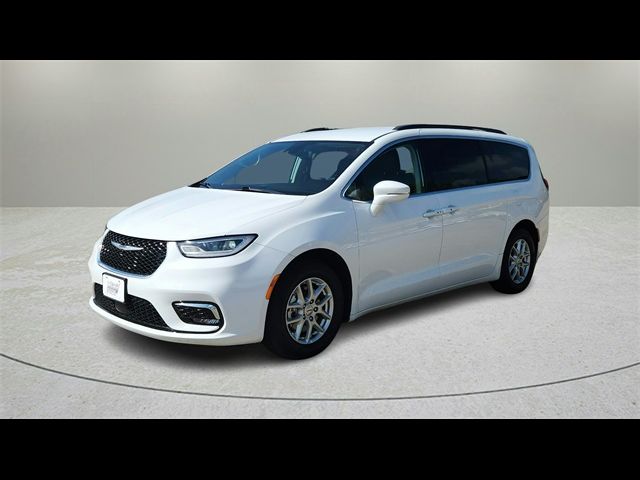 2022 Chrysler Pacifica Touring-L