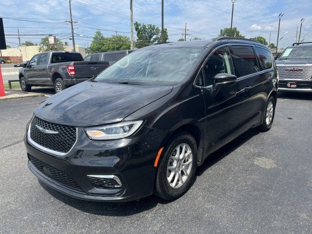 2022 Chrysler Pacifica Touring-L