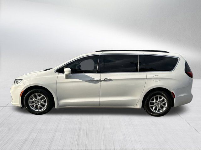 2022 Chrysler Pacifica Touring-L