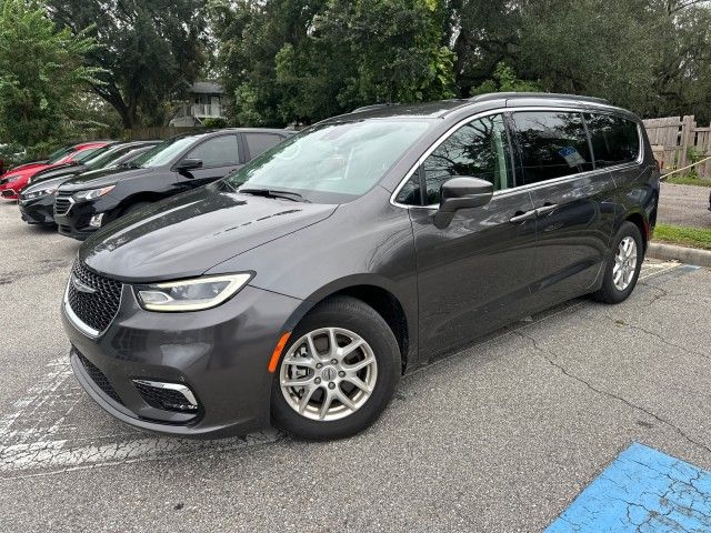 2022 Chrysler Pacifica Touring-L