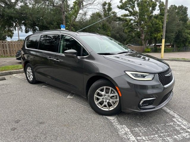 2022 Chrysler Pacifica Touring-L