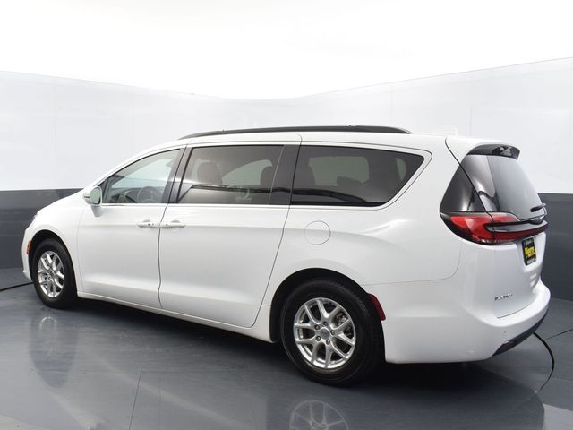 2022 Chrysler Pacifica Touring-L