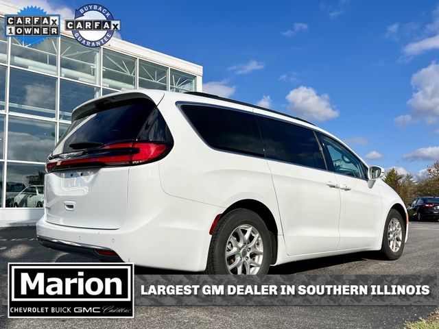 2022 Chrysler Pacifica Touring-L