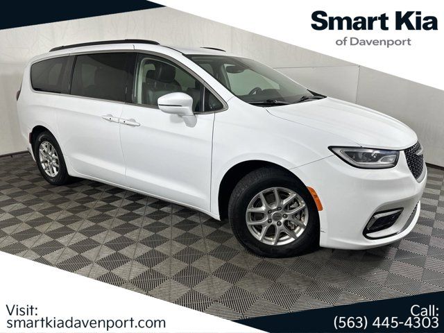 2022 Chrysler Pacifica Touring-L