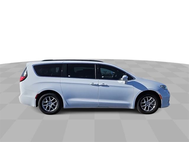 2022 Chrysler Pacifica Touring-L