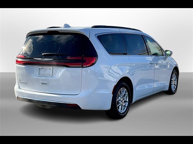 2022 Chrysler Pacifica Touring-L