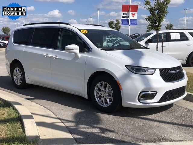 2022 Chrysler Pacifica Touring-L