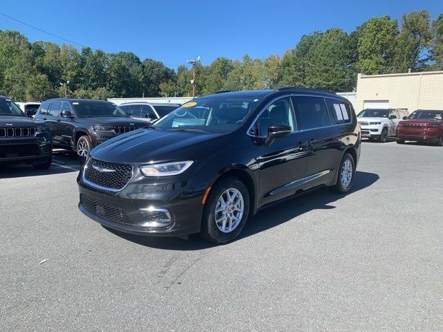 2022 Chrysler Pacifica Touring-L