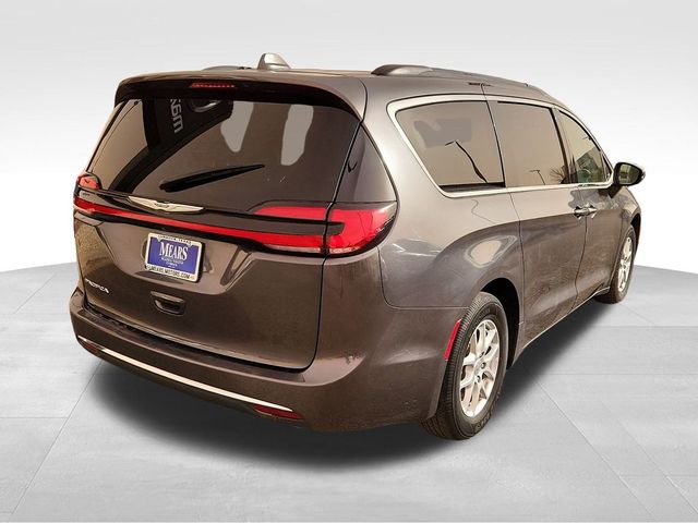 2022 Chrysler Pacifica Touring-L