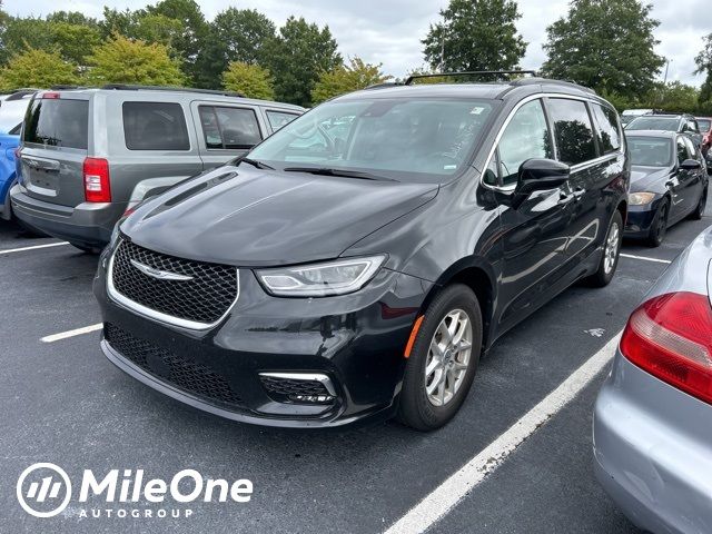 2022 Chrysler Pacifica Touring-L