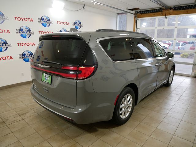 2022 Chrysler Pacifica Touring-L