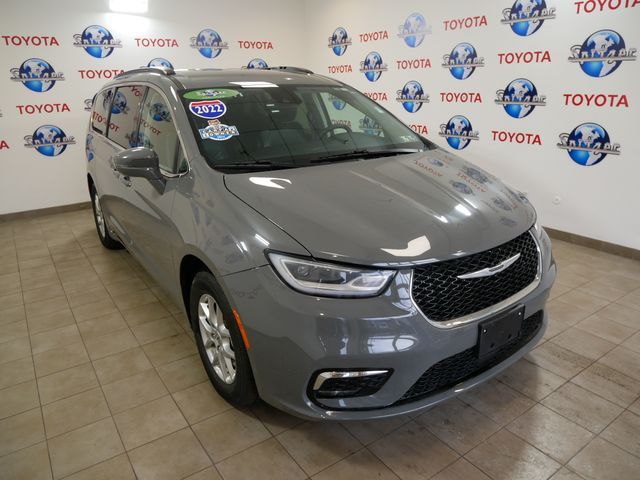 2022 Chrysler Pacifica Touring-L