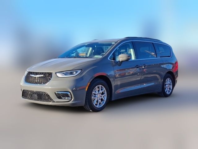 2022 Chrysler Pacifica Touring-L