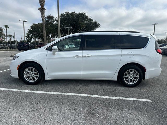 2022 Chrysler Pacifica Touring-L