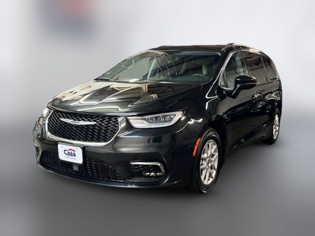 2022 Chrysler Pacifica Touring-L