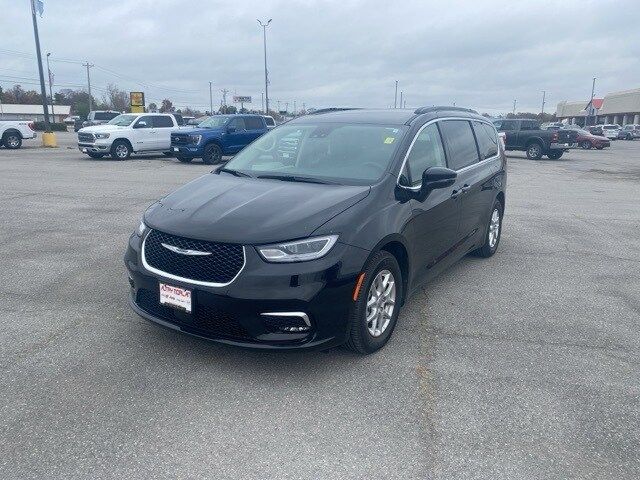 2022 Chrysler Pacifica Touring-L