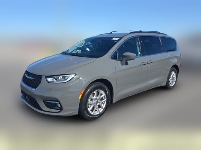 2022 Chrysler Pacifica Touring-L