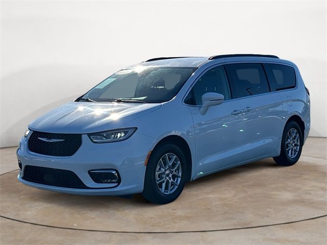 2022 Chrysler Pacifica Touring-L