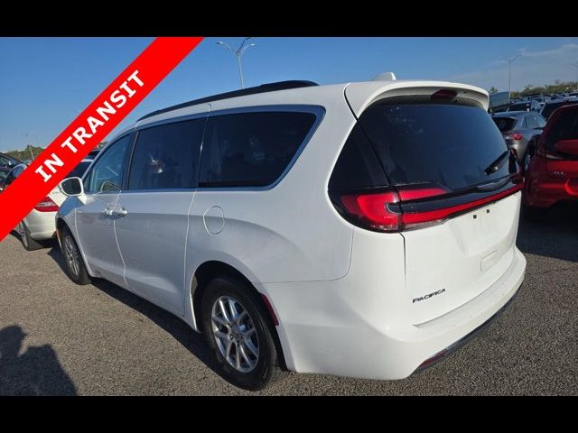 2022 Chrysler Pacifica Touring-L