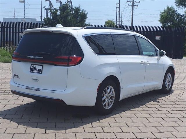 2022 Chrysler Pacifica Touring-L