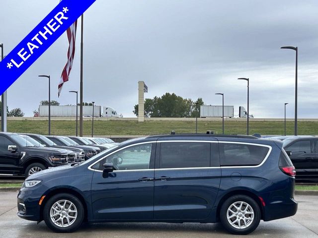 2022 Chrysler Pacifica Touring-L