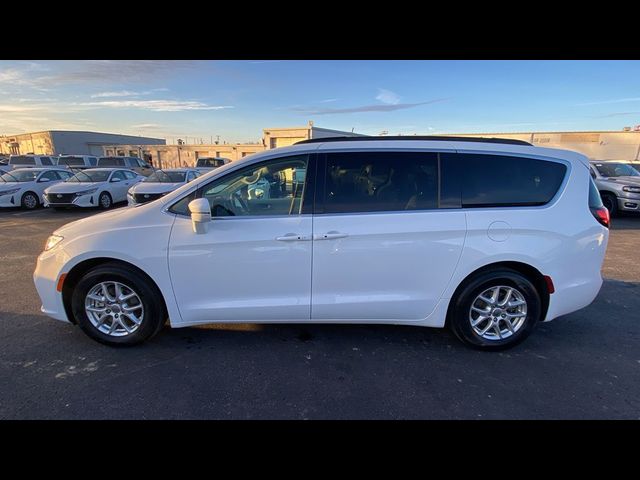 2022 Chrysler Pacifica Touring-L