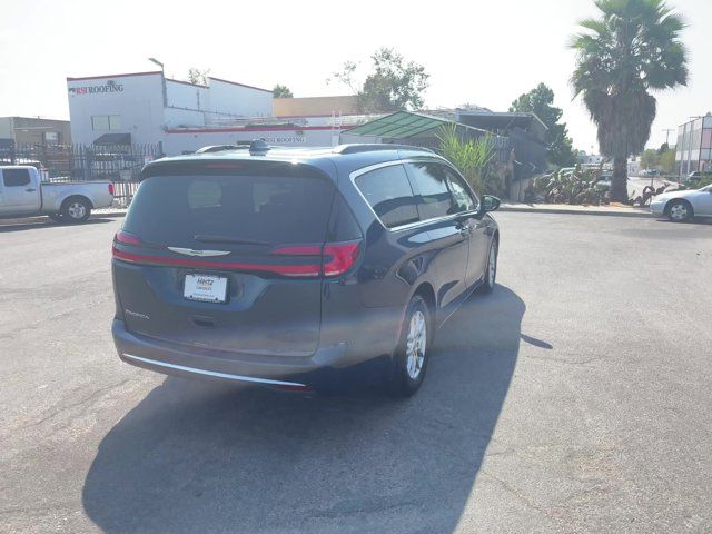 2022 Chrysler Pacifica Touring-L