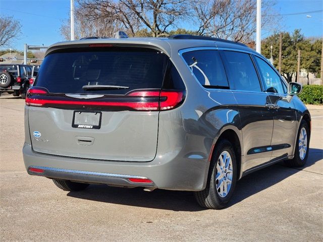 2022 Chrysler Pacifica Touring-L