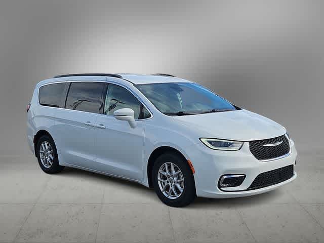 2022 Chrysler Pacifica Touring-L