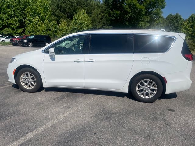 2022 Chrysler Pacifica Touring-L