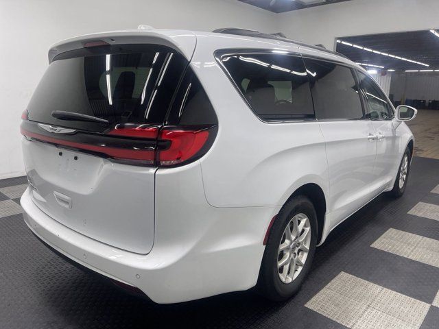 2022 Chrysler Pacifica Touring-L