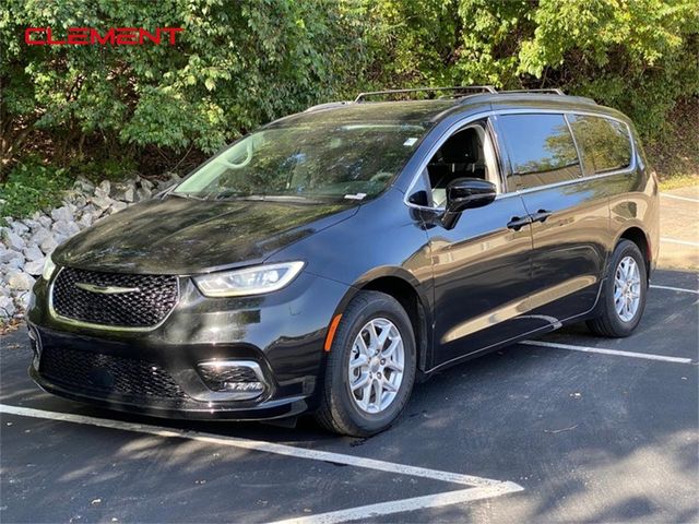 2022 Chrysler Pacifica Touring-L