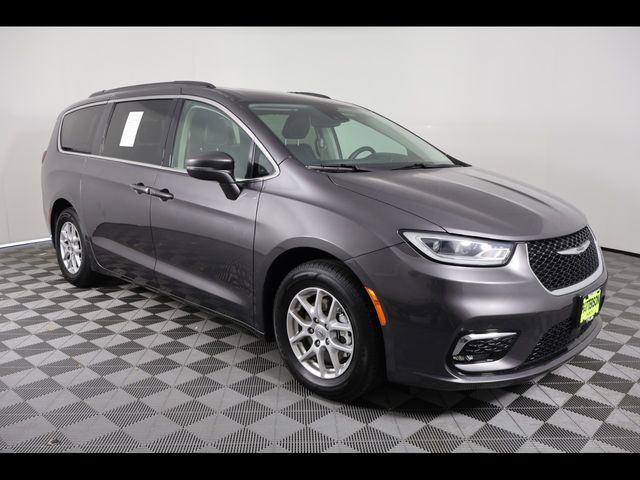 2022 Chrysler Pacifica Touring-L