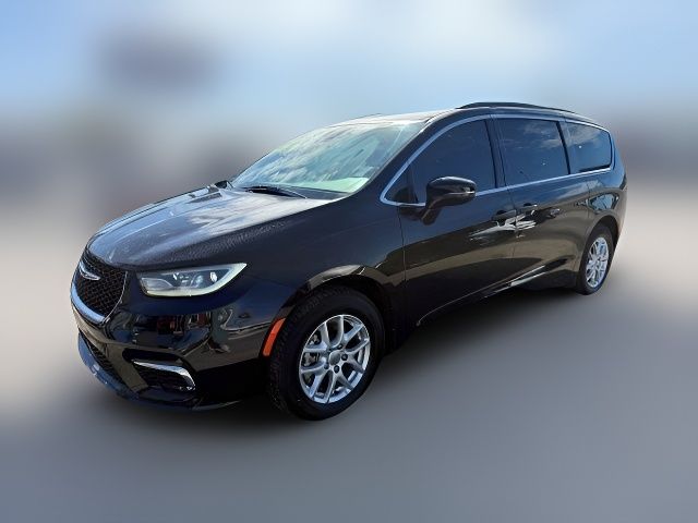 2022 Chrysler Pacifica Touring-L