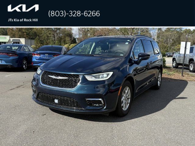 2022 Chrysler Pacifica Touring-L