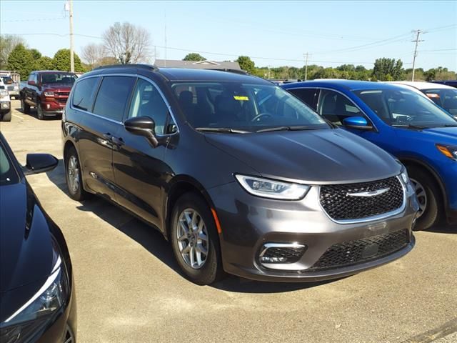 2022 Chrysler Pacifica Touring-L