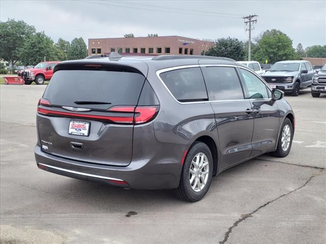 2022 Chrysler Pacifica Touring-L