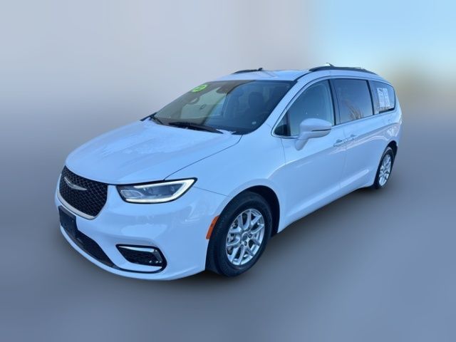 2022 Chrysler Pacifica Touring-L