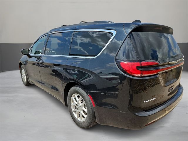 2022 Chrysler Pacifica Touring-L