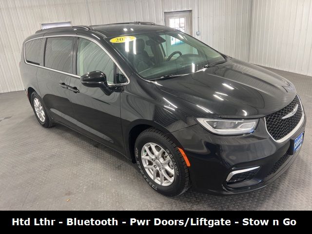 2022 Chrysler Pacifica Touring-L