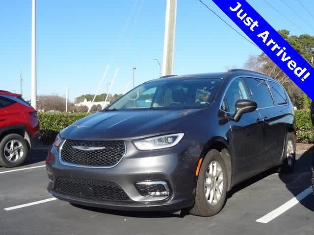 2022 Chrysler Pacifica Touring-L