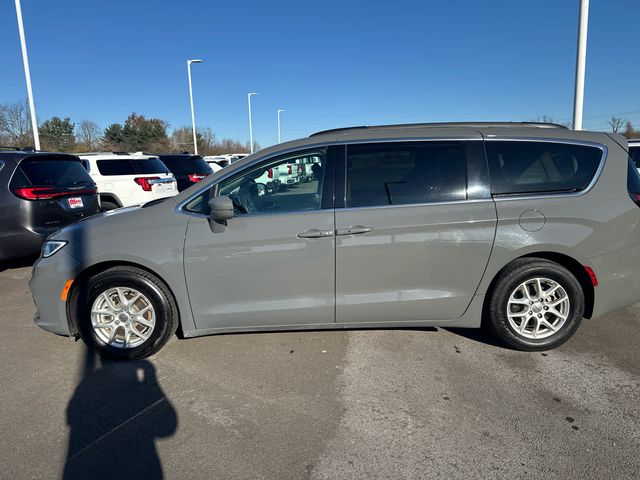 2022 Chrysler Pacifica Touring-L