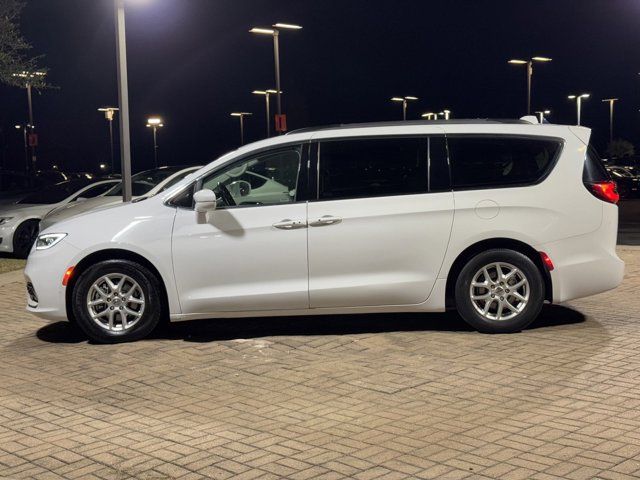 2022 Chrysler Pacifica Touring-L